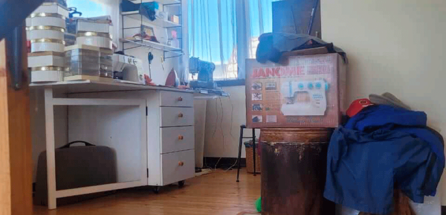 Casa con dos departamentos anexos, Concón