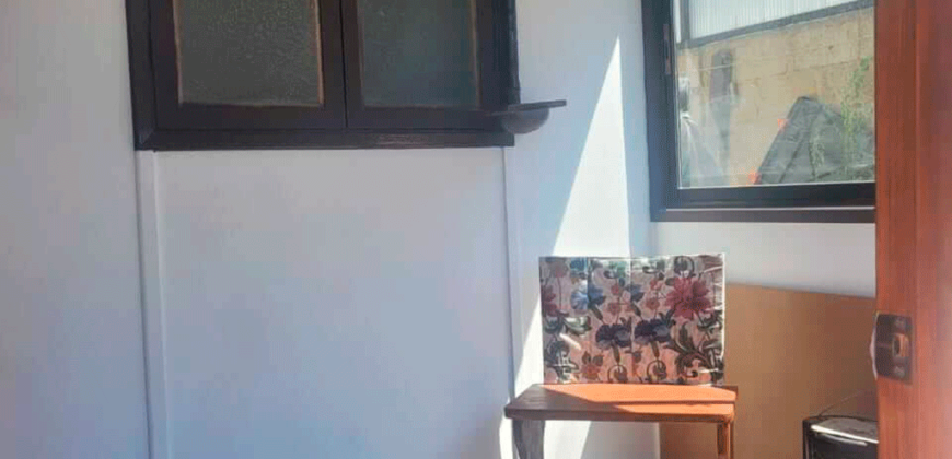 Casa con dos departamentos anexos, Concón