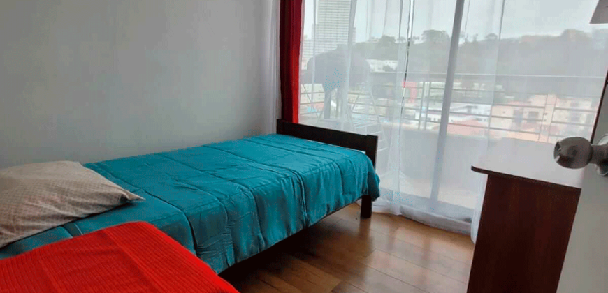 Departamento céntrico frente al Boulevard