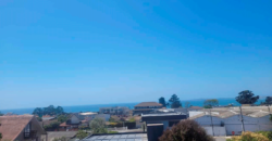 Casa con dos departamentos anexos, Concón