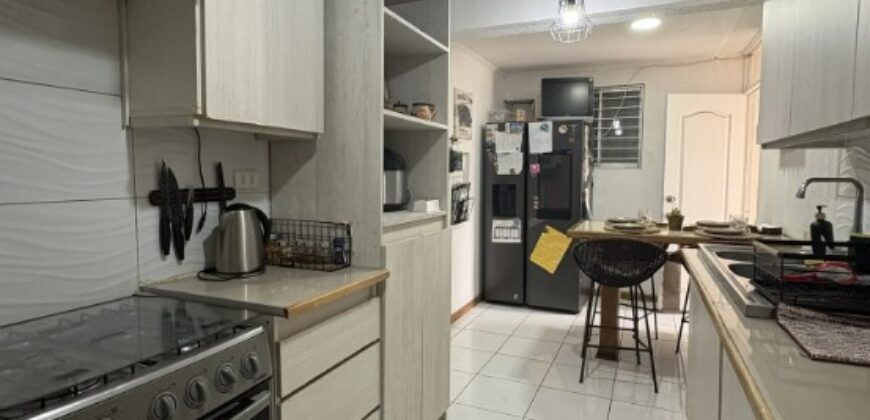 Venta casa en Miraflores bajo