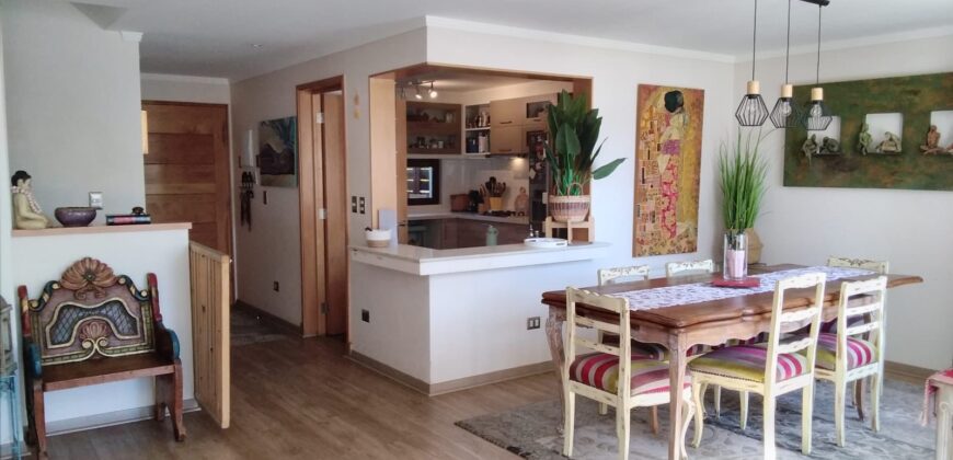 Hermosa casa en venta, sector residencial Concón
